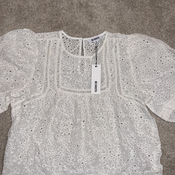 Bbdakota NWT women’s top sz small color white - Picture 2 of 5